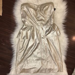 Leather strapless peplum dress Champagne / Gold
